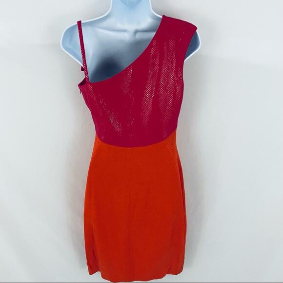 St. John Santana Knit Cocktail Dress Size 2 - Picture 2 of 12